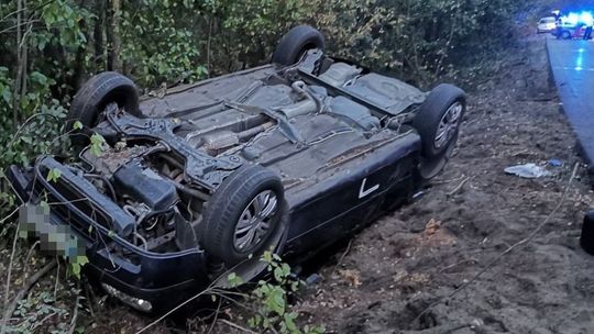 Śmiertelny wypadek koło Łukowa. Kierowcy dachującego VW nie udało się uratować