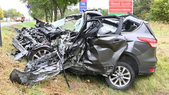 Śmiertelny wypadek na krajowej dwójce. Zginął 30-letni kierowca