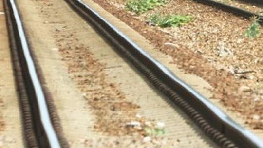 Śmiertelny wypadek na torach. Nie żyje młody mężczyzna