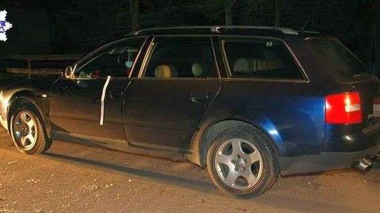 Śmiertelny wypadek: Samochód najechał na mężczyznę leżącego na drodze