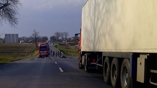 Śmiertelny wypadek w Bogucinie: Nie żyje kierowca skutera
