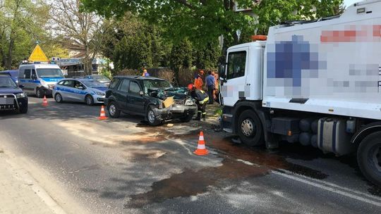 Śmiertelny wypadek w Lublinie. Kierowca nagle zjechał na przeciwległy pas