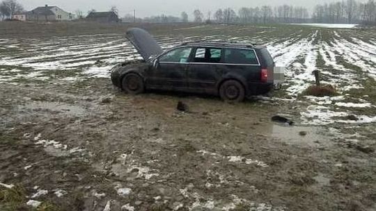 Śmiertelny wypadek w powiecie chełmskim. Kierowcy nie udało się uratować