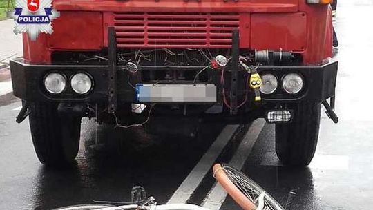 Śmiertelny wypadek w Żółkiewce. Ciężarowy star uderzył w rowerzystę