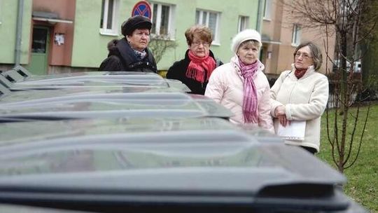 Śmietnik pod ich blokiem, ale nie dla nich. "Będzie bałagan, smród, robactwo i szczury"