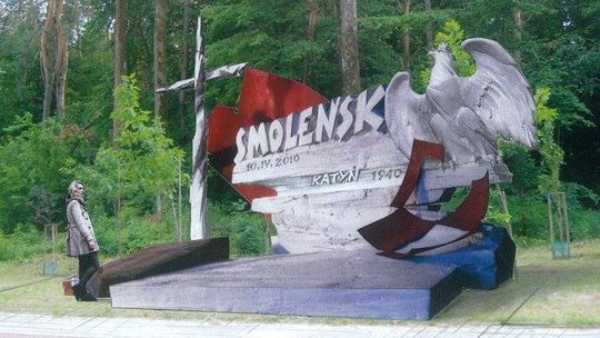 "Smoleńsk 2010, Katyń 1940". Kraśnik chce nowego pomnika