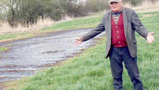 Smród nad Wisłą. Gorzelnia wylewała odpady na łąki