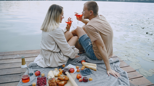 Śniadanie w hotelu nad morzem - dlaczego warto się na nie zdecydować?