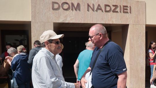 Śniadanie z sercem. Caritas rozdała 600 wielkanocnych paczek potrzebującym