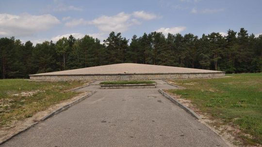 Sobibór: Ślad ucieczki sprzed 70 lat w miejscu byłego obozu zagłady