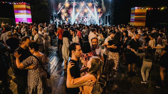 Sobotnia potańcówka na Festiwalu Re:tradycja. Kiedy będzie i kto zagra? 