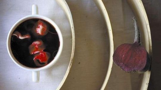 Sok z buraka: 7 smacznych dań z burakiem w roli głównej