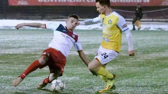 Sokół - Granit 2:2. Strzelanie trwało kwadrans