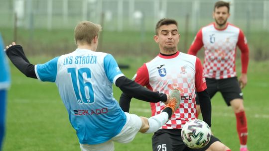 Sokół Konopnica – LKS Stróża 2:0. Radość przywróciła solidność