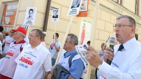 \"Solidarność\" protestuje. Będą kolejne pikiety u posłów