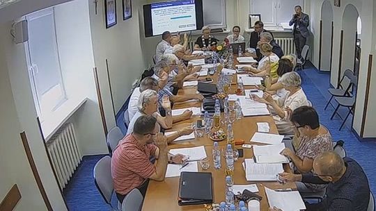 Sołtys nie dotarł na sesję, bo list przyszedł za późno. "To było świadome złamanie statutu gminy"