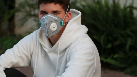 Sondaż dla "Rz": 34,4 proc. negatywnie o działaniach MZ w walce z pandemią