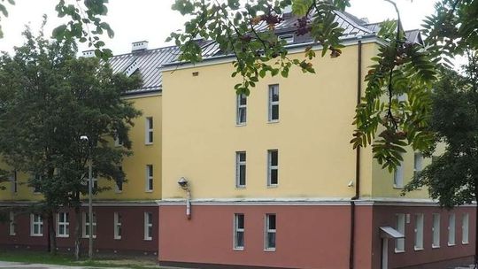 SP 10 w Lublinie ma 100 lat. Czekają na wspomnienia