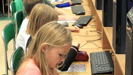 SP nr 10 w Puławach: Wyjątkowo ciekawe lekcje informatyki