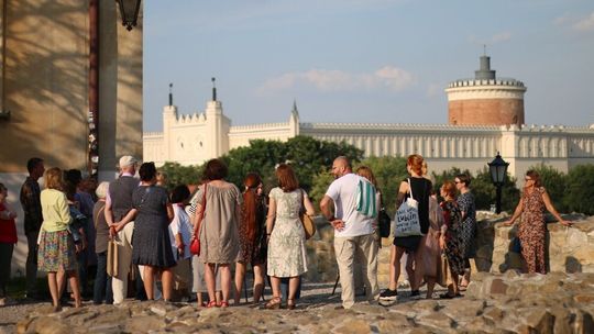 Spacer śladami Julii Hartwig