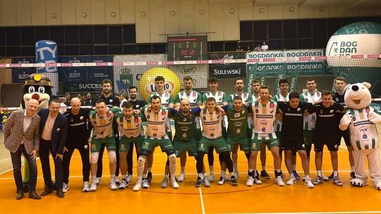 Spadkowicz z PlusLigi poległ w Chełmie, Bogdanka Arka utrzymała fotel lidera