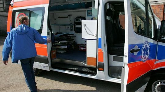 Spadł z drabiny przy wycince drzew