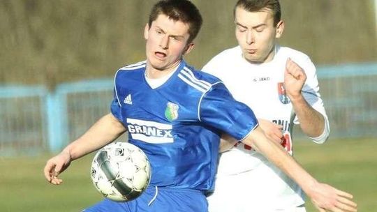 Spadli, choć nie do końca. Zamieszanie na dole tabeli