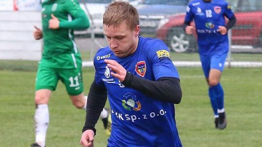 Sparta Rejowiec Fabryczny – Huragan 0:3. Efektowny gol niemal z połowy boiska