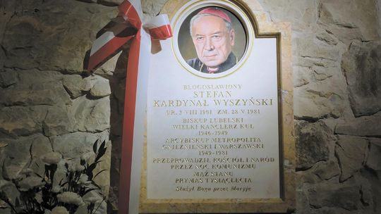 Specjalna tablica w lubelskiej archikatedrze. Pamięci Prymasa Tysiąclecia