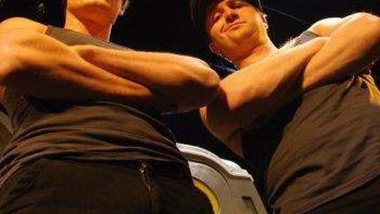 Spektakl ”Kamienie w kieszeniach” w skansenie