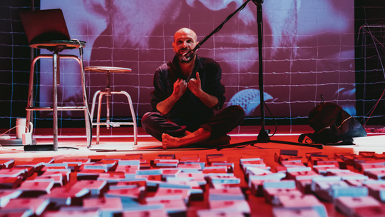 Spektakl "Najpiękniejszy wschód… Pamięć fotograficzna" w Centrum Kultury Spektakl "Najpiękniejszy wschód… Pamięć fotograficzna" w Centrum Kultury