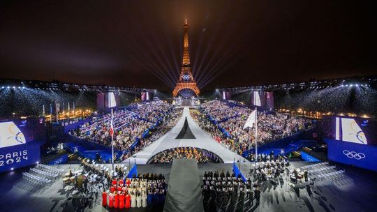 Spektakularna ceremonia otwarcia igrzysk w Paryżu. Kościół i politycy prawicy oburzeni