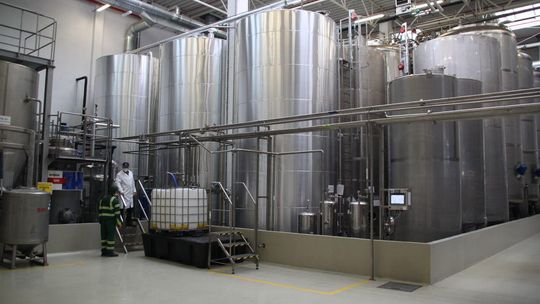 Spirytus z Lublina posłuży do walki z koronawirusem. Rusza współpraca dwóch firm