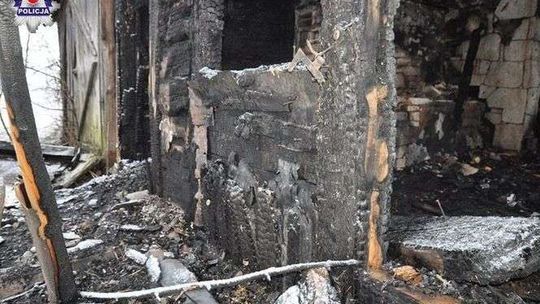 Spłonął budynek gospodarczy. Nie był to jednak zwykły pożar 