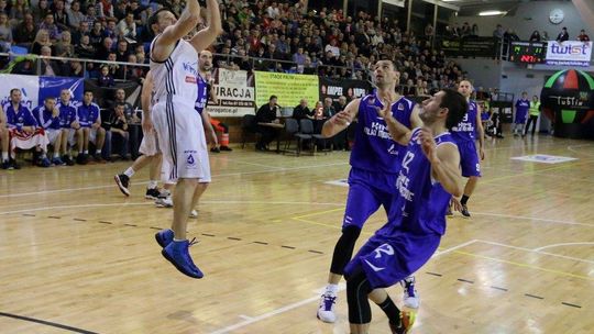 Spójnia Stargard Szczeciński - PTG Sokół Łańcut 59:63. Pisarczyk dał zwycięstwo