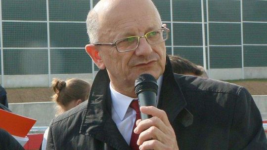 Spółki miejskie nie chcą udzielać informacji. Ratusz ich nie skarci
