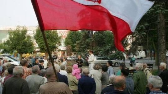 Spór o miejsce budowy sortowni śmieci przeradza się w protest