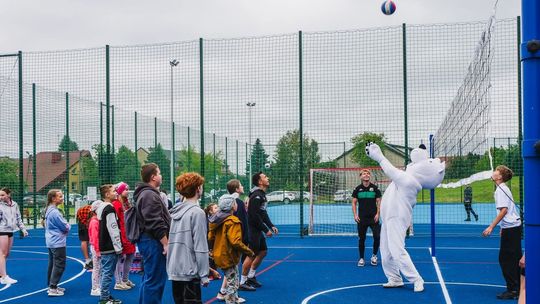 Sportowe serce Rejowieckiej bije przy Makowej. Otwarcie nowego boiska w Chełmie 