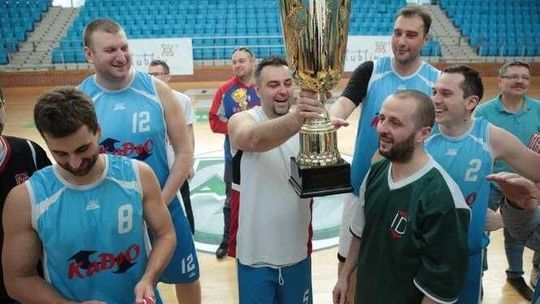 Sportowe święto w hali MOSiR. Mistrzem zostało Kadeo-Nadar