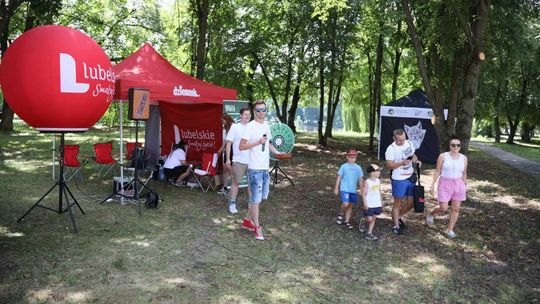 "Spotkajmy się nad wodą". Jesteśmy i bawimy się w Zwierzyńcu