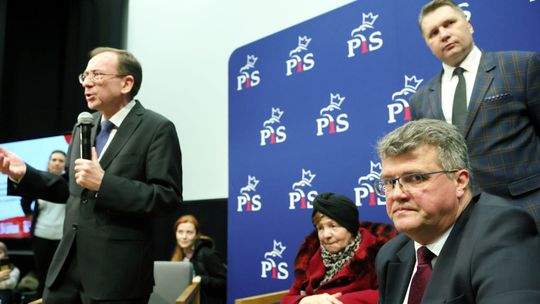 Spotkanie z Kamińskim i Wąsikiem w Lublinie. Atmosfera jak na partyjnym wiecu