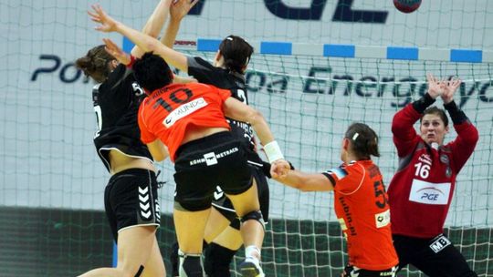 SPR Lublin - KGHM Metraco Zagłębie Lubin 23:36, lanie w meczu na szczycie