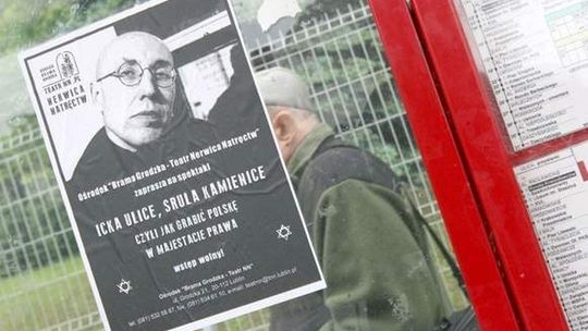 Sprawa antysemickich plakatów do umorzenia?