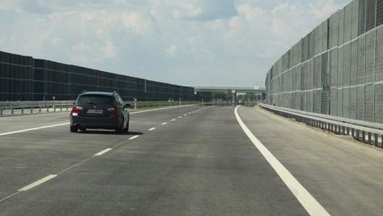 Sprawdź ceny paliw, opłaty za autostrady i mandaty w krajach Europy