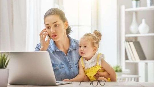 Sprawdź, czy stać cię na zatrudnienie niani