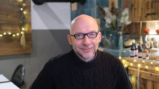 Sprzedaje dom, żeby uratować restauracje. "Mam dla kogo żyć: dla rodziny, pracowników, gości"