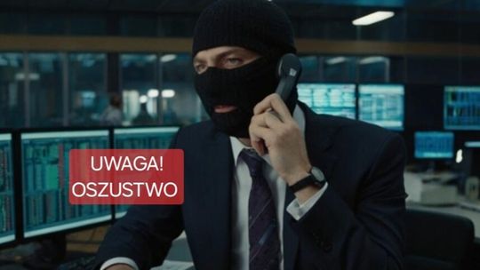 Sprzedawał karty piłkarskie. Stracił pieniądze, bo podał kody BLIK oszustom