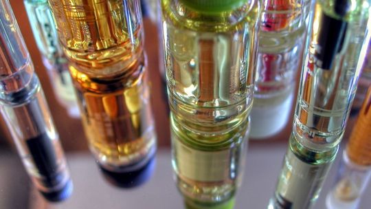 Sprzedawał w internecie podróbki perfum