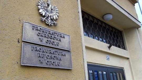 Sprzedawali Opolan do Szwecji i zmuszali ich do kradzieży