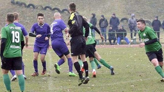 SPS Eko Różanka z najlepszym bilansem bramkowym na półmetku rozgrywek